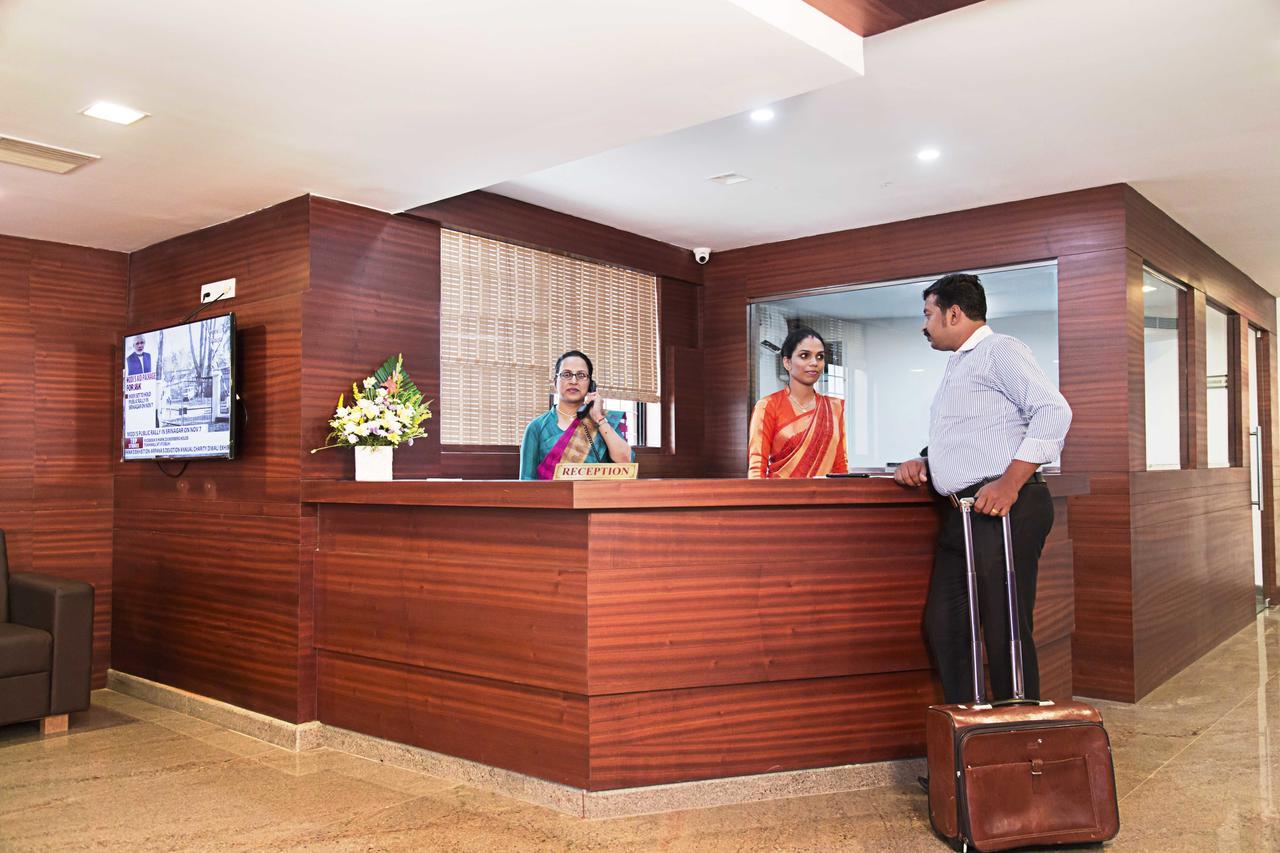 Hotel Rainbow Suites Kannur Eksteriør billede
